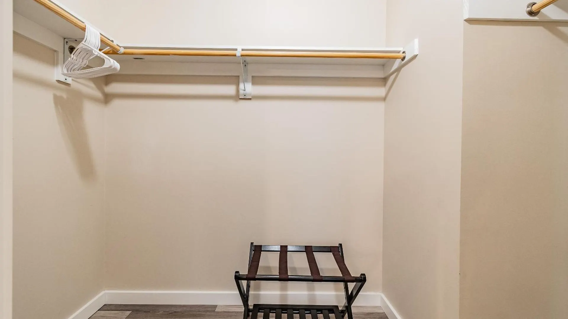 Villa The Roosted Retreat Tampa